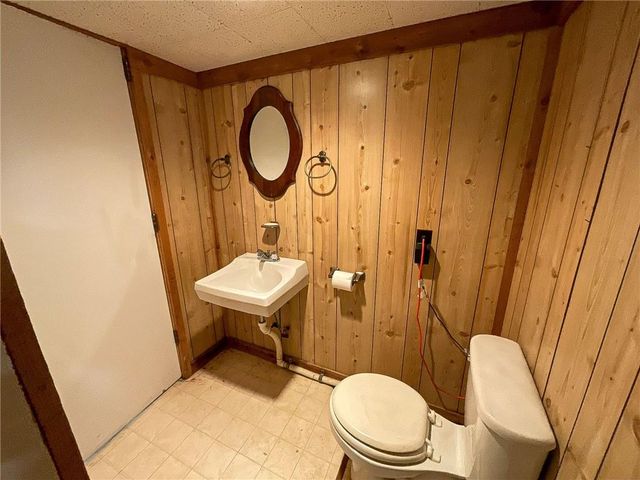 2614 Plaza Avenue, Sedalia, MO 65301