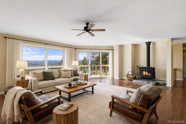 1874 Vagabond Creek Drive, Lake George, CO 80827