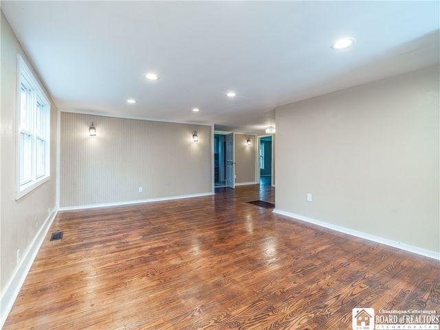 50 Babcock Avenue, Ellicott, NY 14701