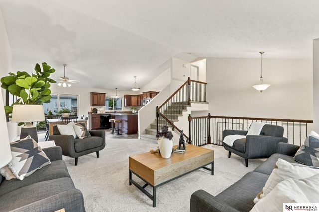 8802 N 160th Street, Bennington, NE 68007
