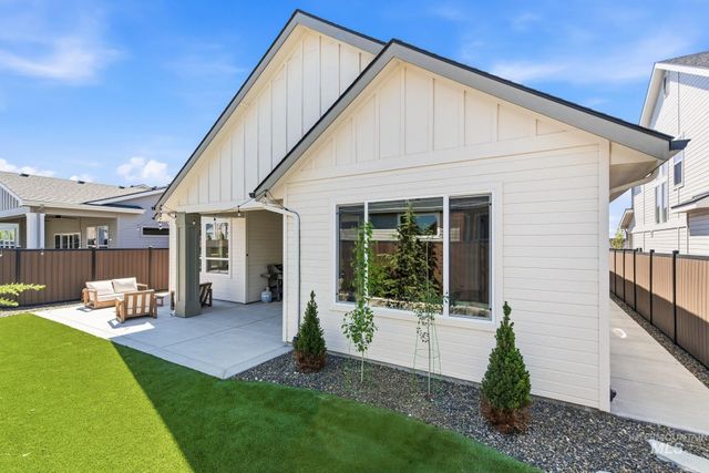 1940 E Phenomenal St., Meridian, ID 83642