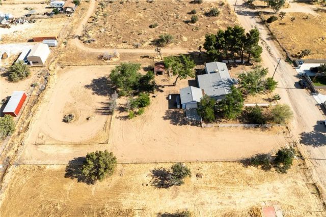 43300 43rd West, Lancaster, CA 93536