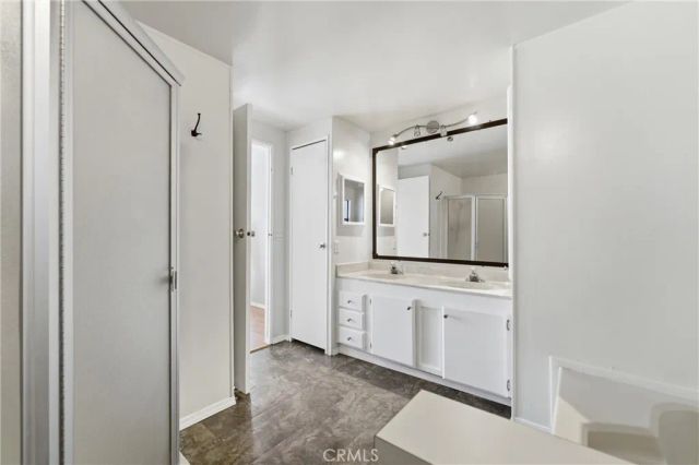 43300 43rd West, Lancaster, CA 93536