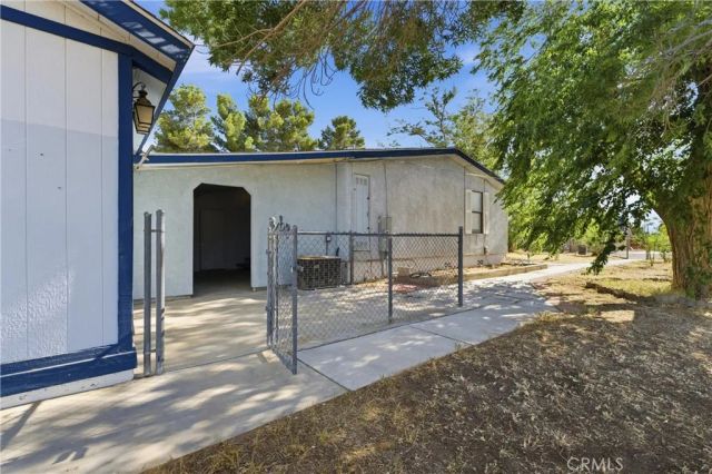 43300 43rd West, Lancaster, CA 93536