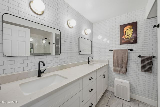 8354 E VIA DE DORADO --, Scottsdale, AZ 85258
