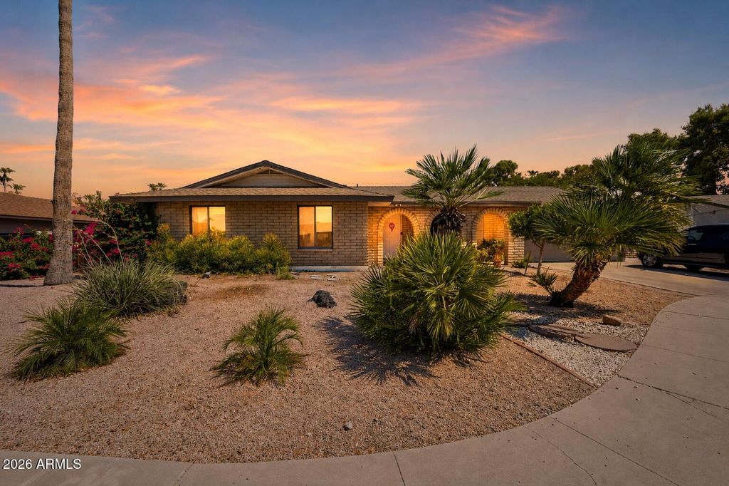 8354 E VIA DE DORADO --, Scottsdale, AZ 85258 — photo 2