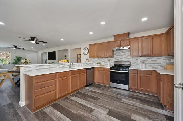 1440 Claridge Ct, Olivehurst, CA 95961