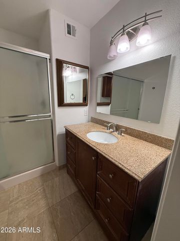 255 S KYRENE Road 140, Chandler, AZ 85226