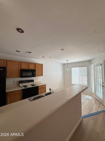 255 S KYRENE Road 140, Chandler, AZ 85226