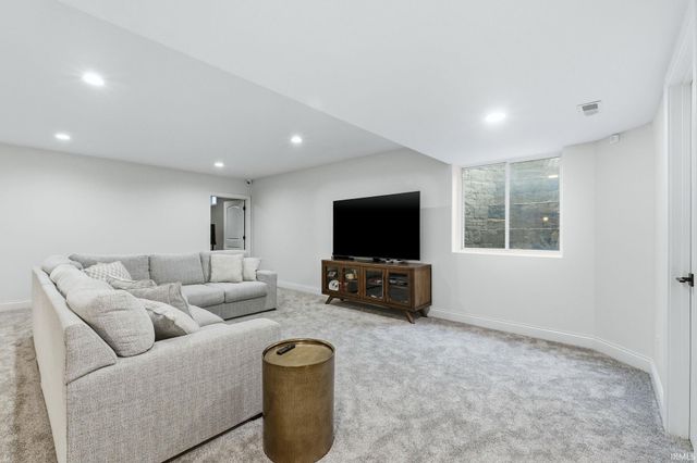 6095 Andor Pass, Fort Wayne, IN 46845