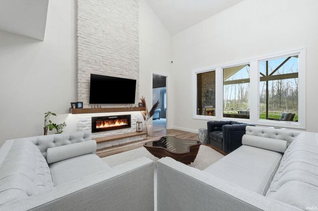 6095 Andor Pass, Fort Wayne, IN 46845