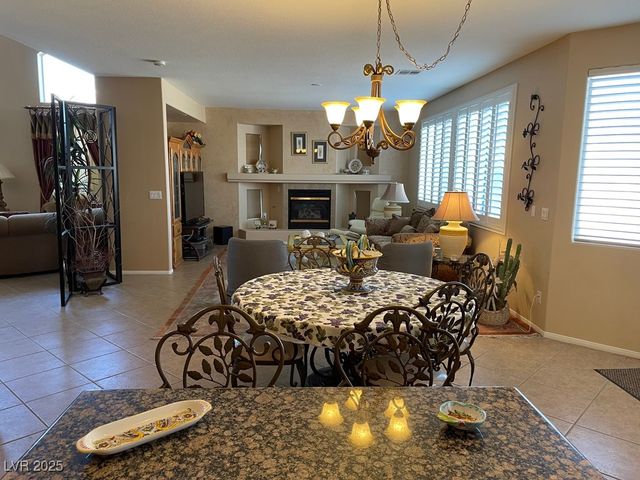 170 Arches Court, Henderson, NV 89012