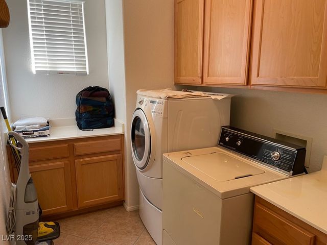 170 Arches Court, Henderson, NV 89012