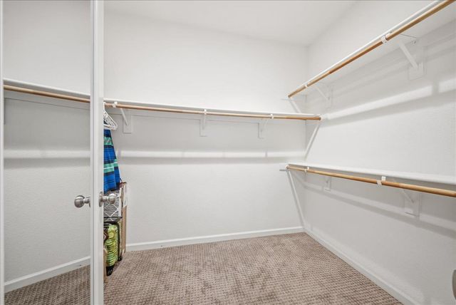 4101 Hovnanian Dr, Sacramento, CA 95834