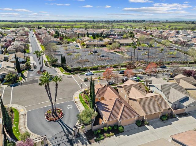 4101 Hovnanian Dr, Sacramento, CA 95834