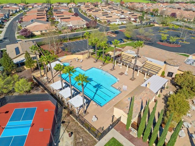 4101 Hovnanian Dr, Sacramento, CA 95834