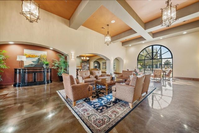 4101 Hovnanian Dr, Sacramento, CA 95834