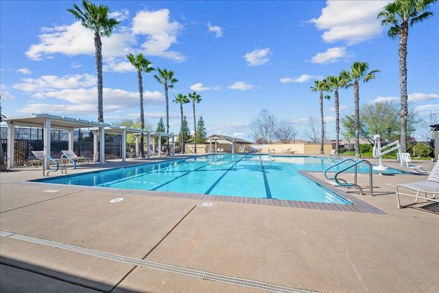 4101 Hovnanian Dr, Sacramento, CA 95834