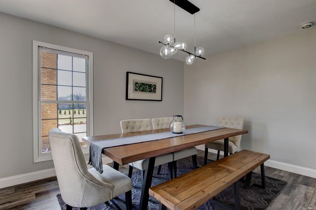 3406 E Douglas Drive, Vincennes, IN 47591