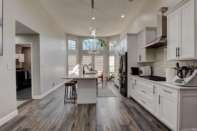 3406 E Douglas Drive, Vincennes, IN 47591