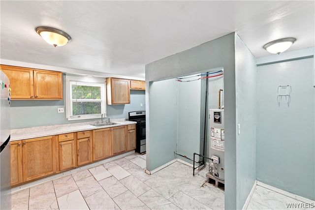 397 East Street, Buffalo, NY 14207
