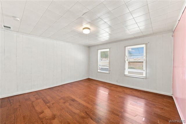 397 East Street, Buffalo, NY 14207