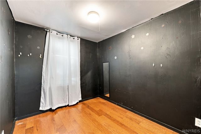 397 East Street, Buffalo, NY 14207