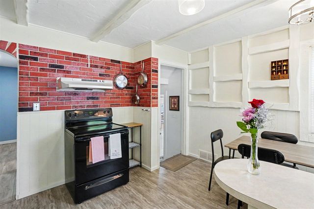 59 E 35th Street, Holland, MI 49423