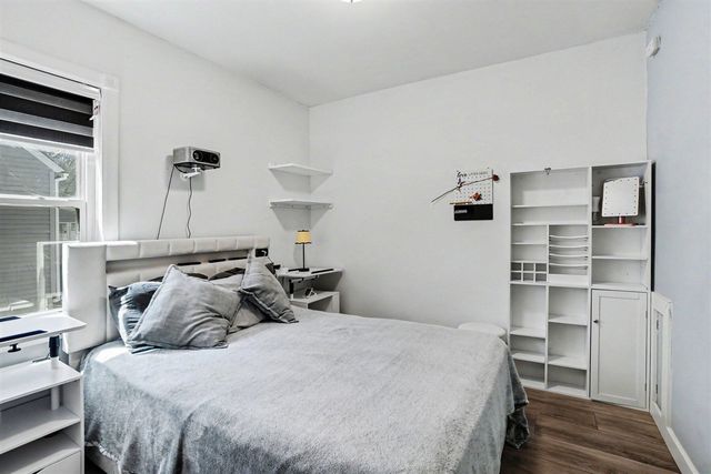 59 E 35th Street, Holland, MI 49423