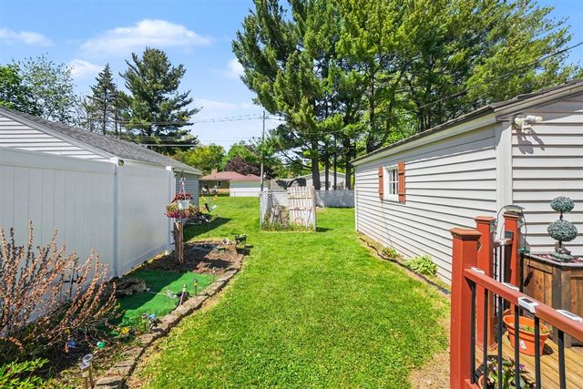 59 E 35th Street, Holland, MI 49423