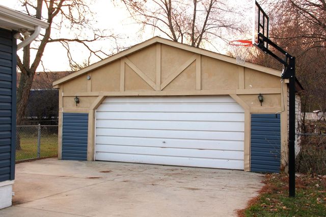 43592 Champlain Court, Canton Twp, MI 48188