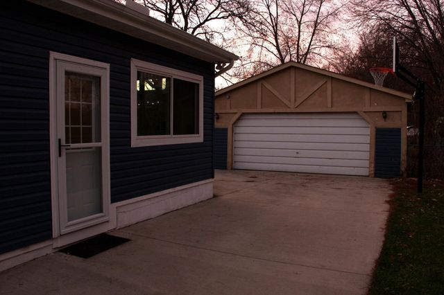 43592 Champlain Court, Canton Twp, MI 48188