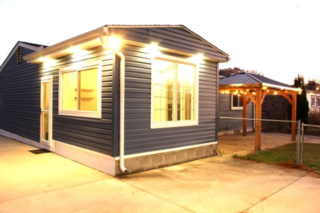 43592 Champlain Court, Canton Twp, MI 48188