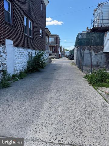 7609 TORRESDALE AVE, Philadelphia, PA 19136