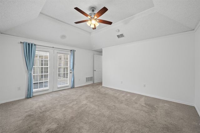 1205 Olde Towne Drive, Irving, TX 75061