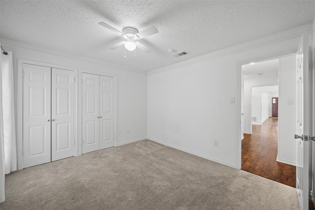 1205 Olde Towne Drive, Irving, TX 75061