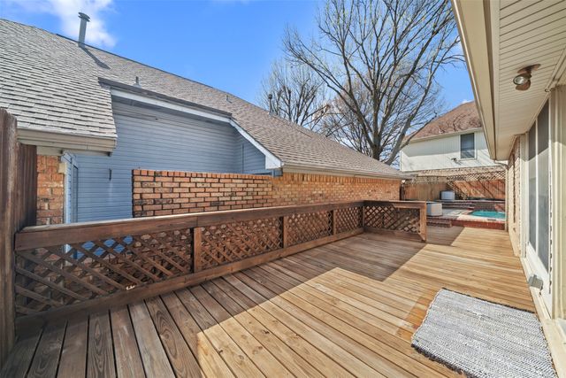 1205 Olde Towne Drive, Irving, TX 75061