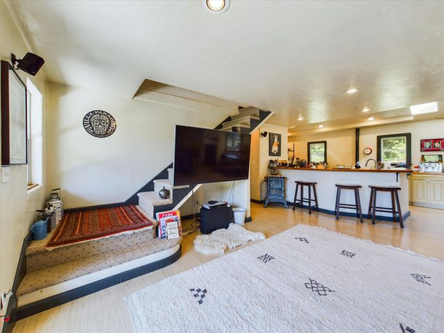 1934 S Face Lane, Garberville, CA 95542