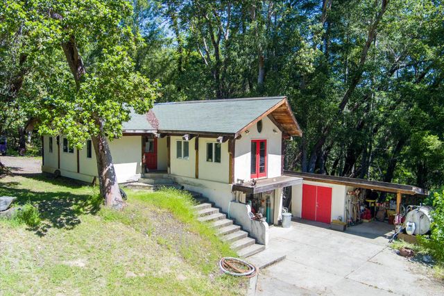 1934 S Face Lane, Garberville, CA 95542