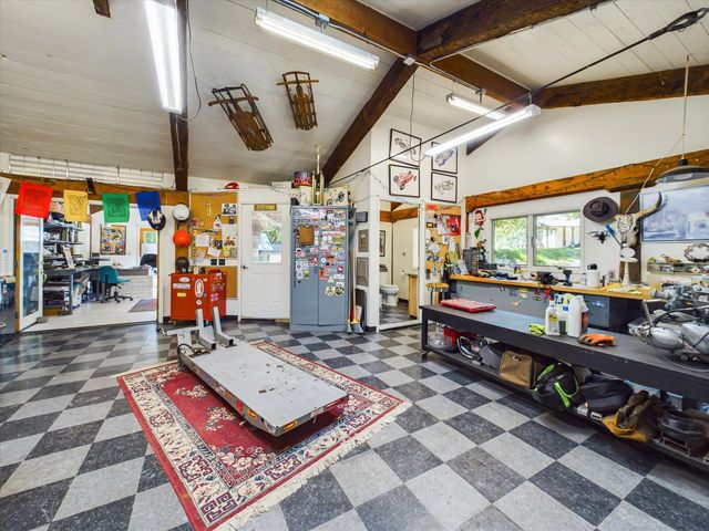 1934 S Face Lane, Garberville, CA 95542