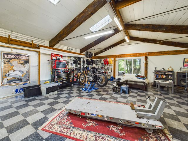 1934 S Face Lane, Garberville, CA 95542