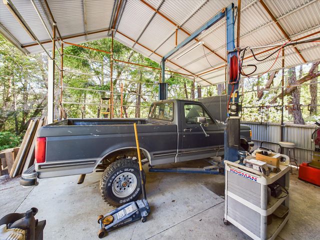 1934 S Face Lane, Garberville, CA 95542