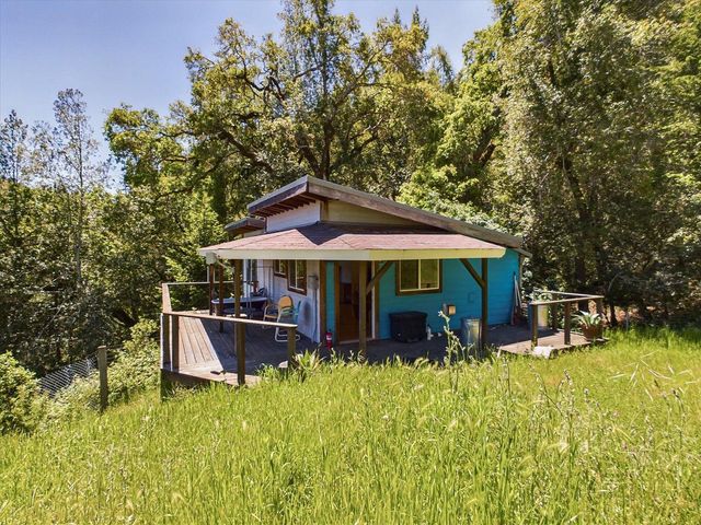 1934 S Face Lane, Garberville, CA 95542