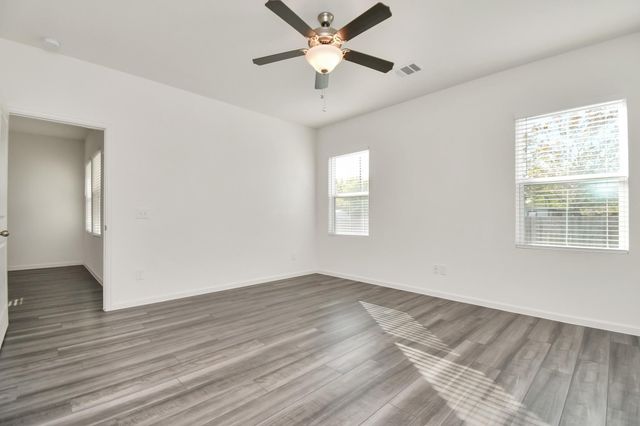 13427 Harrow Park Lane, Houston, TX 77049