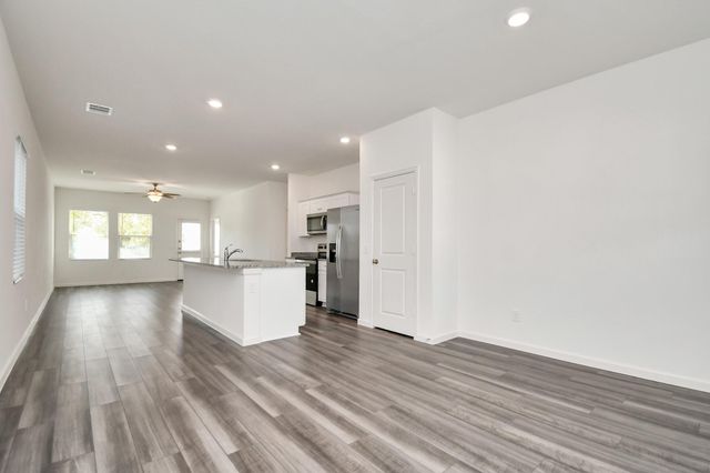 13427 Harrow Park Lane, Houston, TX 77049