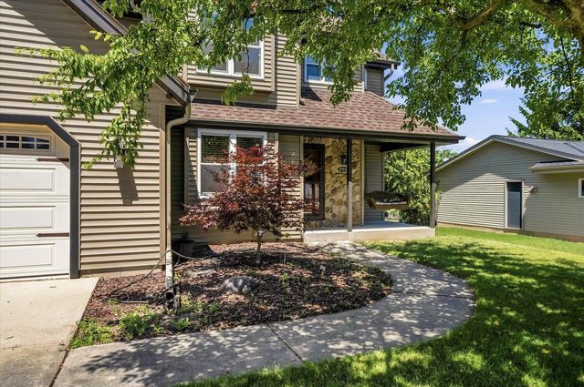 258 Clover LANE, Fredonia, WI 53021