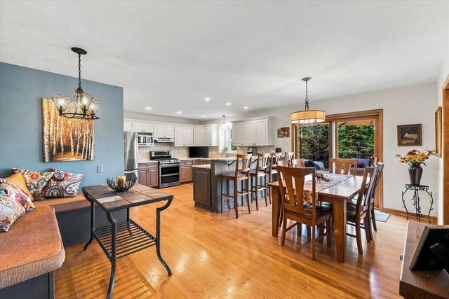 258 Clover LANE, Fredonia, WI 53021