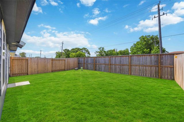 4812 Peanut Butter And Jelly Drive, Houston, TX 77048