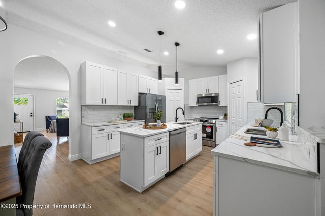 2424 Keeport Drive, Spring Hill, FL 34609