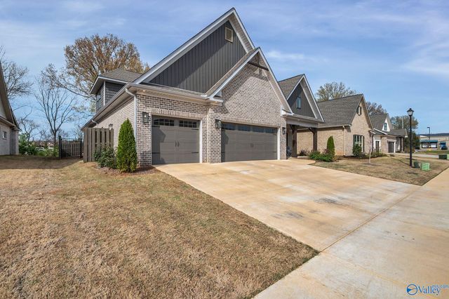 1904 Rosebury Lane SW, Huntsville, AL 35803